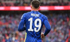 切尔西客场比分惨负，遭遇重创