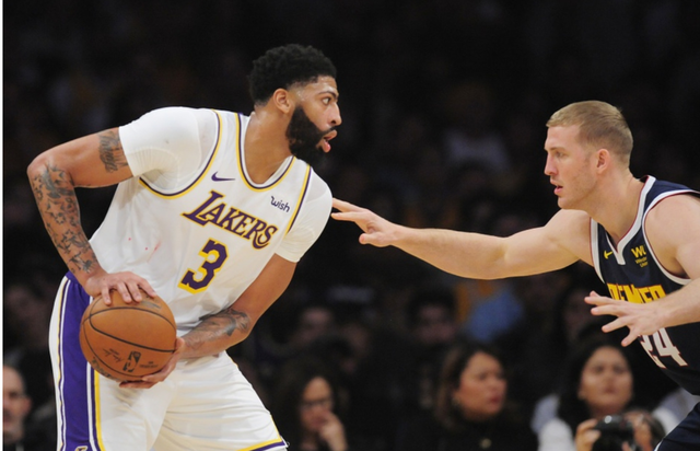 包含76人大胜鹈鹕，库兹马全场高效的词条