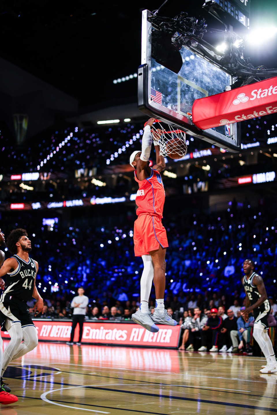 篮球大神逐渐崭露头角,为球队带来胜利 篮球大神逐渐崭露头角,为球队带来胜利