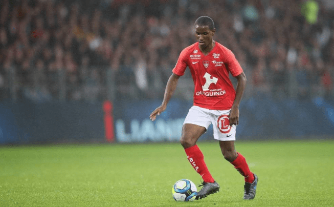 雷恩球员受伤频繁，如何保持球队战斗力?的简单介绍