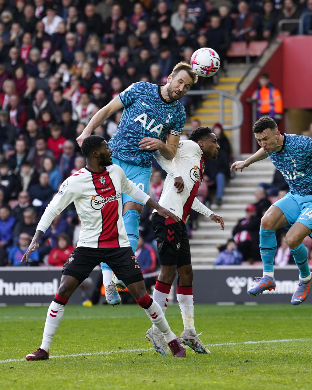 南安普顿客场失利，近期表现不佳