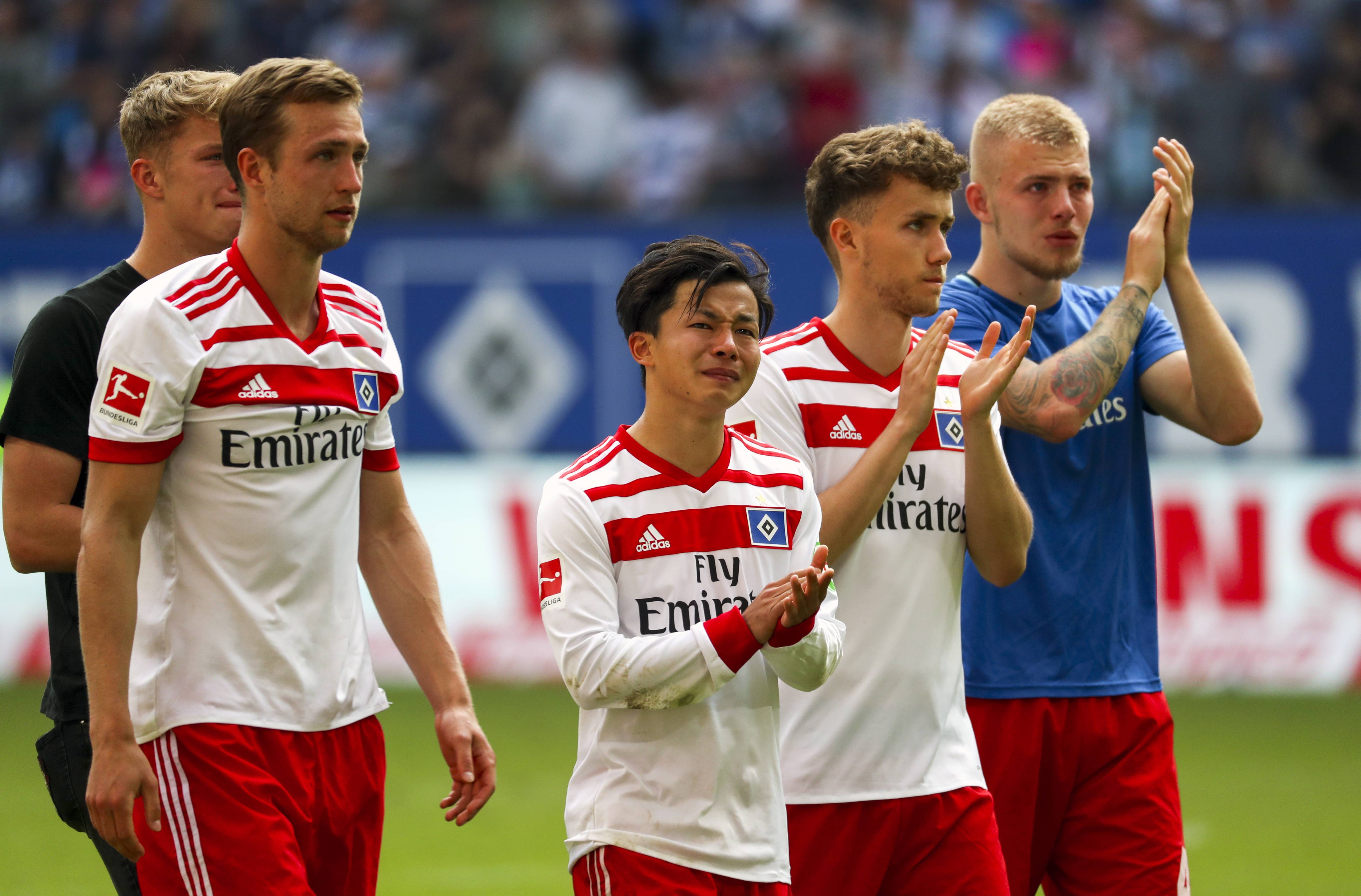 门兴格拉德巴赫攻势猛烈，掀翻强敌的简单介绍