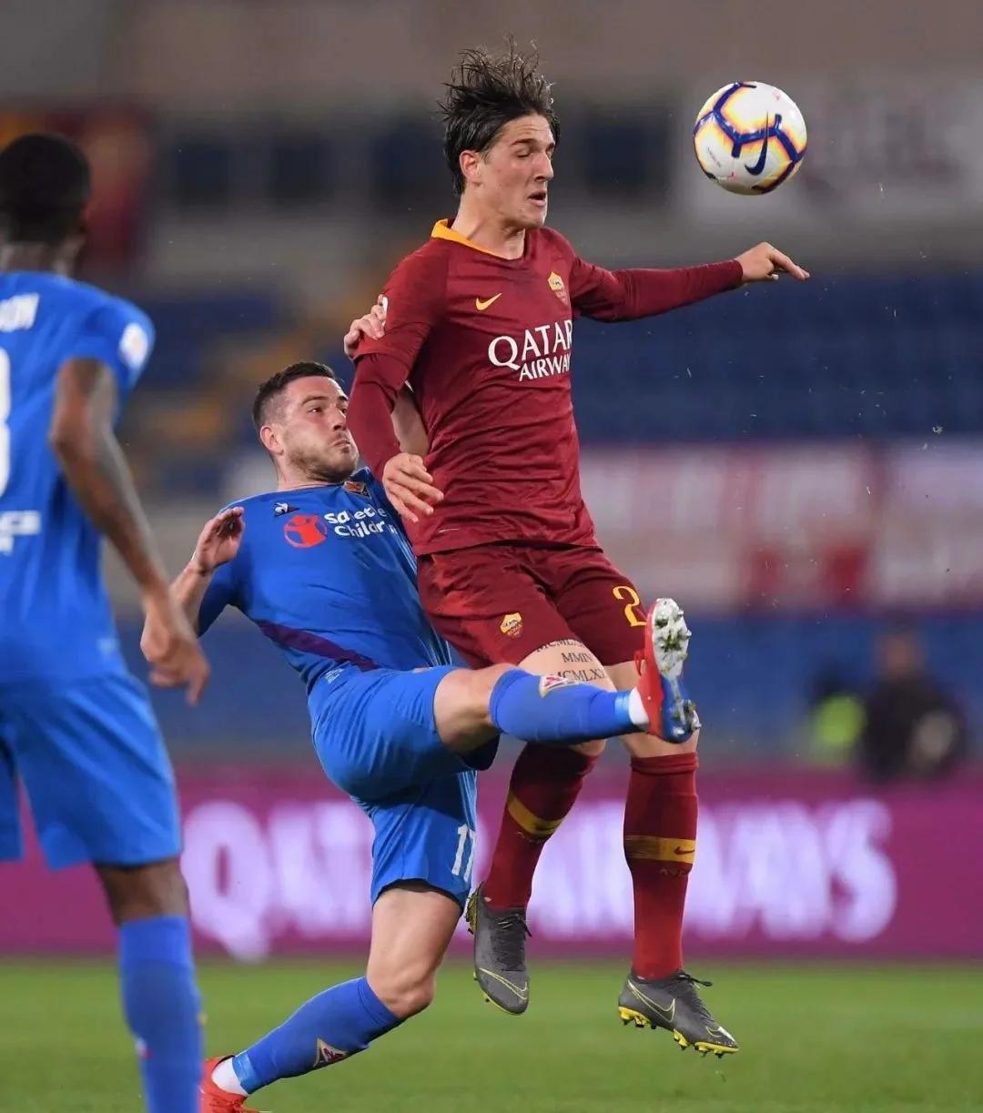 包含佛罗伦萨主帅赞扬球队表现：前景光明的词条