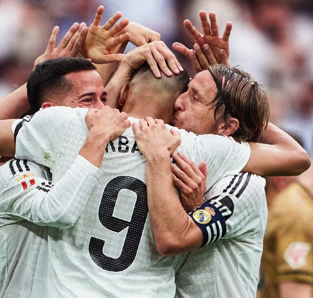 马德里双雄齐聚，创造欧冠进球纪录的简单介绍