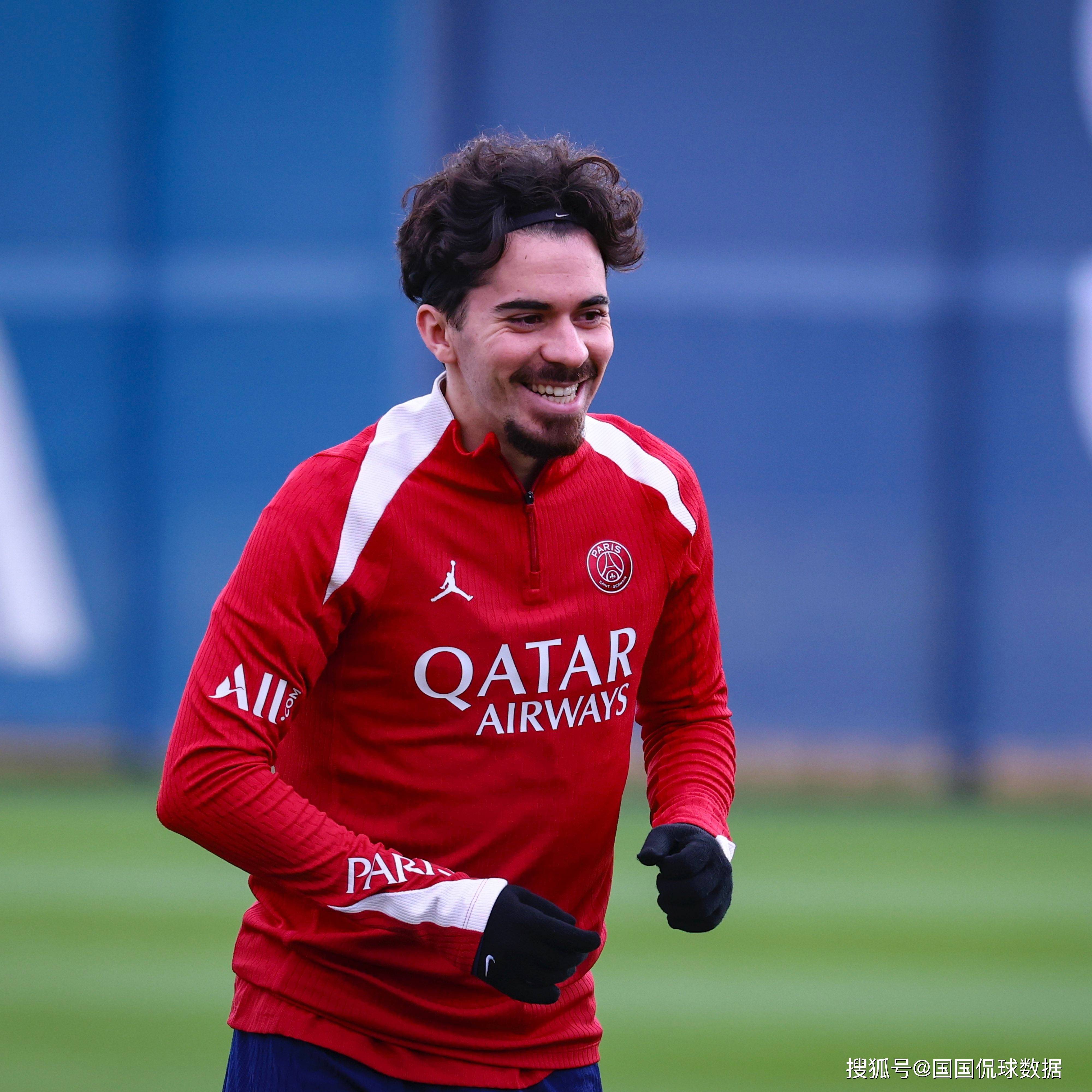 法甲赛场下一场焦点战,全球球迷瞩目的简单介绍 法甲赛场下一场焦点战,全球球迷瞩目的简单介绍